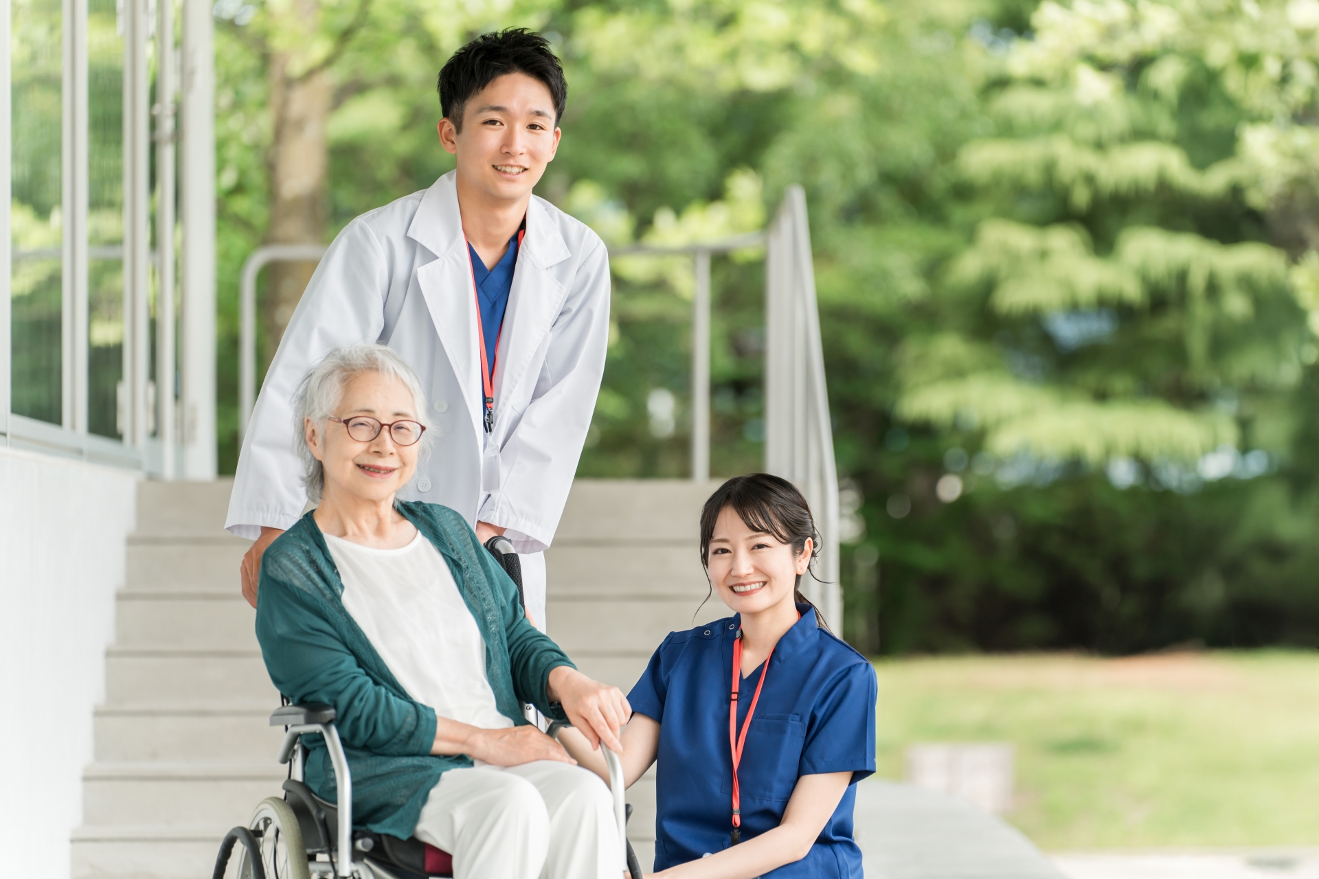 医師の管理のもとで行う専門的なリハビリ